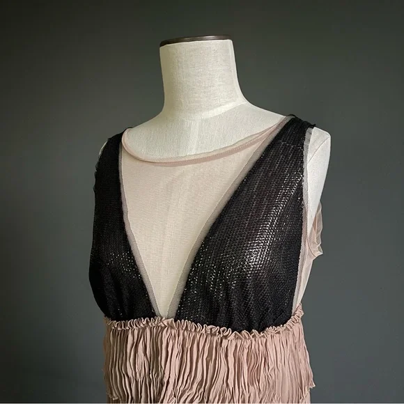 BCBGMAXAZRIA Averil Pleated Nude & Black Mesh Sequin Dress | NWT | Size S Y2K - Picture 2 of 10